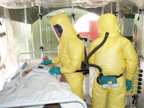 Bei Ebola Virusverdacht in Quarantäne